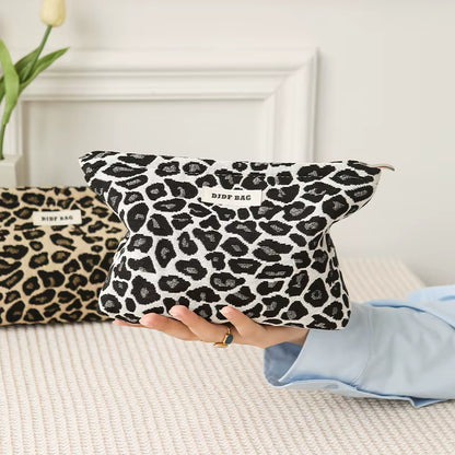 Small Leopard Print Coin Purse Women'S Makeup Bag Portable Cosmetics Storage Bag Fashion Lipstick Bag Daily Commuting Liner Bag