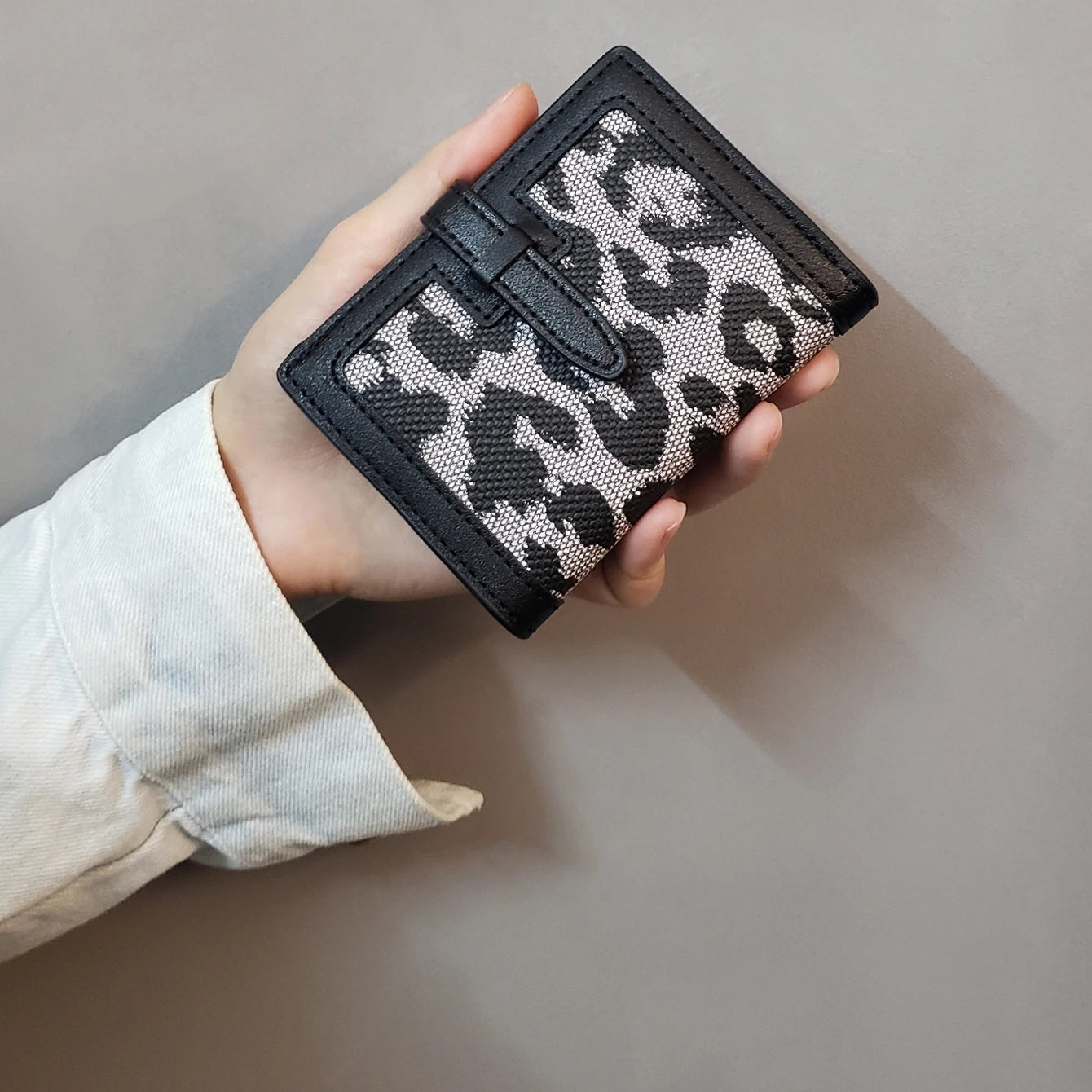 Luxury Leopard Paint Short Wallet PU Leather Fashion