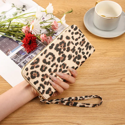 Leopard print vintage long wrist wallet fashion and versatile