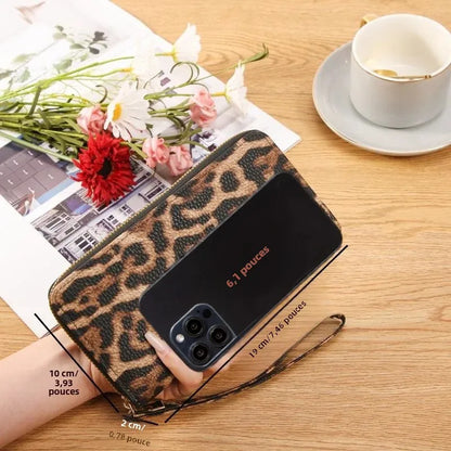 Leopard print vintage long wrist wallet fashion and versatile