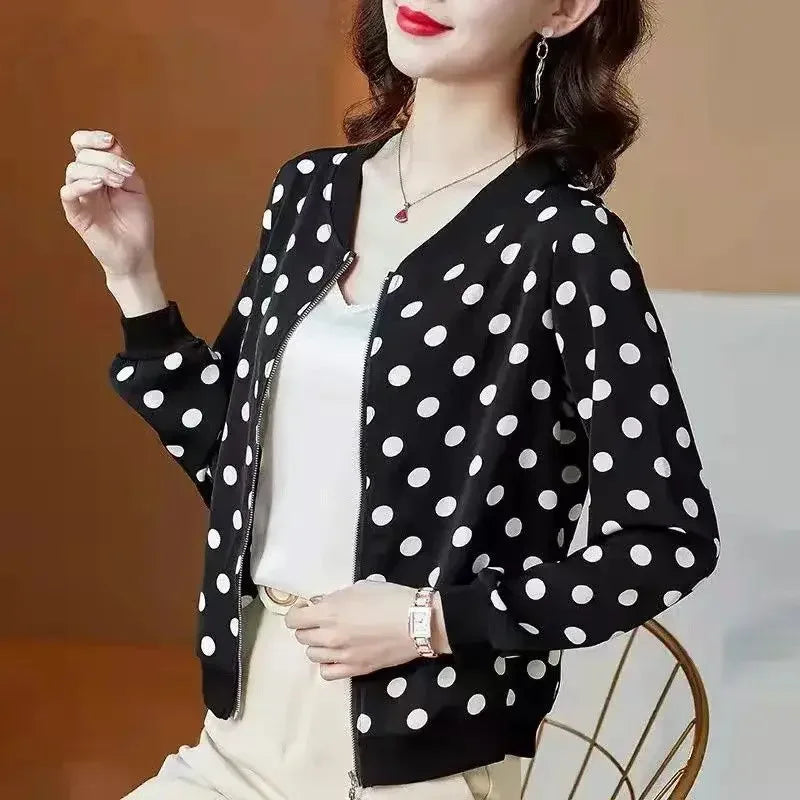 New Summer Fashionable Large Size Short Jacket For Women Loose Fit Sun Protection Clothing V-Neck Cardigan Top For Elderly