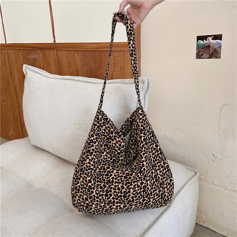 Japanese and Korean Ins Modern Small Leopard Print