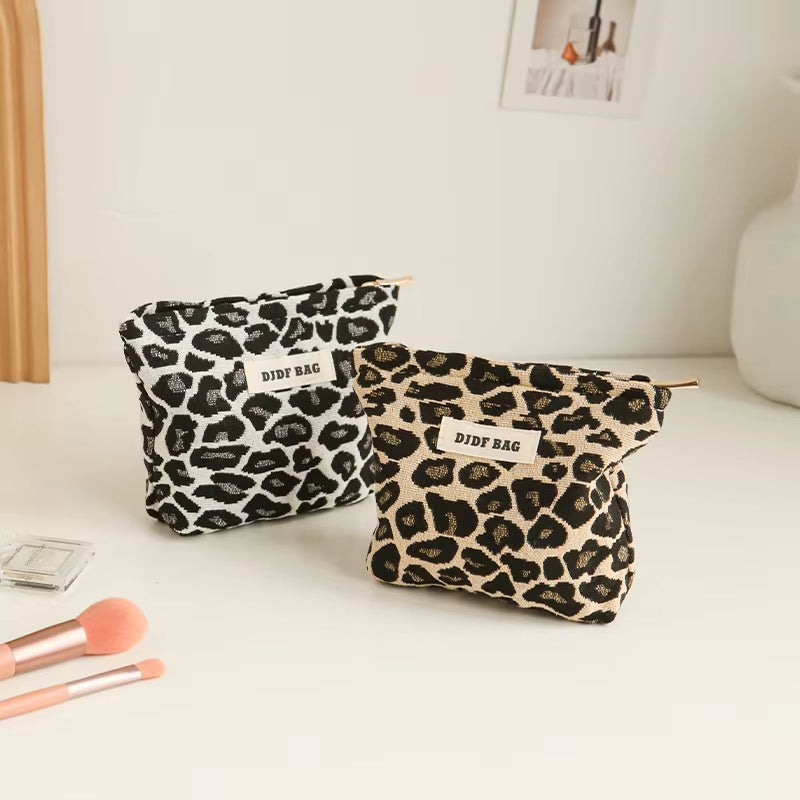 Small Leopard Print Coin Purse Women'S Makeup Bag Portable Cosmetics Storage Bag Fashion Lipstick Bag Daily Commuting Liner Bag