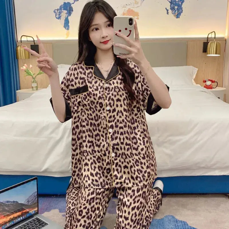 Ice silk advanced sense of leopard print women's pajamas - Jungle Line