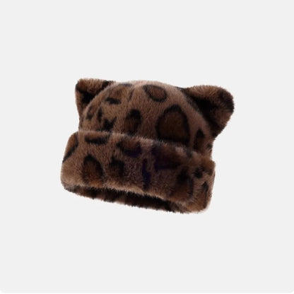 Bonnet en peluche à motif léopard pour femmes, chaud, doux, rétro, couvre-oreilles, style versatile et mignon, de la marque Jungle Line.