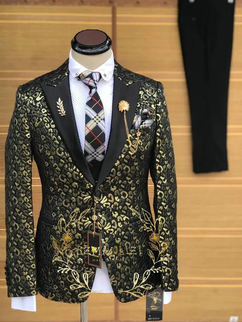Costume homme Jungle Line, costume de smoking élégant en or à imprimé léopard, costume slim fit à revers crantés, ensemble 3 pièces.