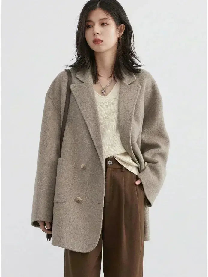 Jungle Line women's banana green woolen coat, loose casual double-breasted retro jacket, suitable for office and winter wear.