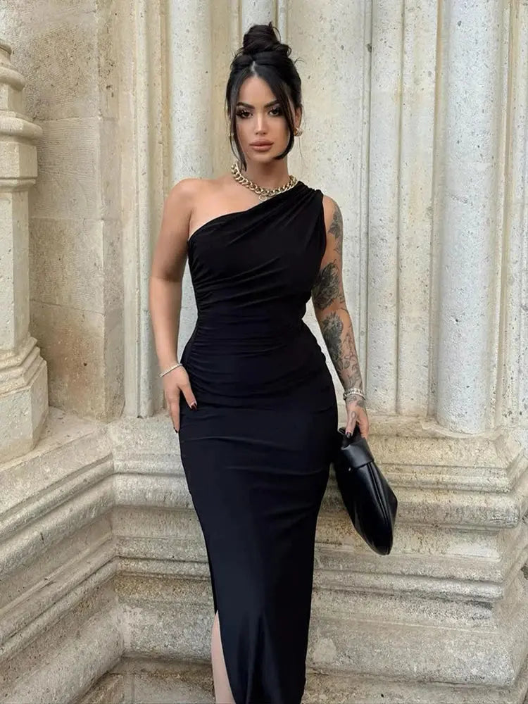 Black Jungle Line summer maxi dress for women, sleeveless, backless, slim fit, with a sexy split, suitable for casual, streetwear, and parties.