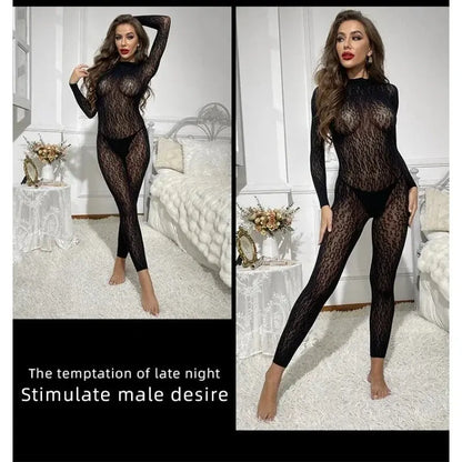 Combinaison sexy Jungle Line en motif peau de léopard, lingerie ouverte, porte-jarretelles, allure passionnée et érotique.