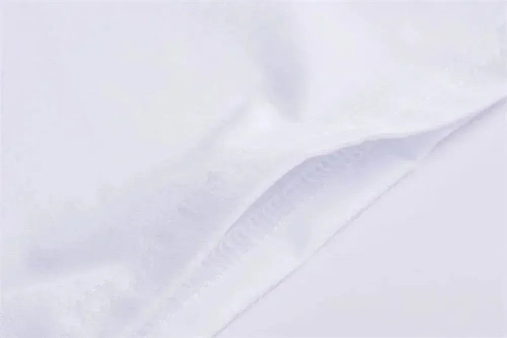 T-shirt blanc à motif léopard et cœur "Love" de Jungle Line, manches courtes, col rond, style décontracté.