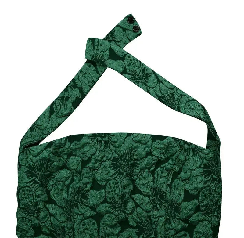 Robe courte noire sans manches Jungle Line, robe bustier sans dos, style évasé, idéale pour soirée ou fête nocturne.