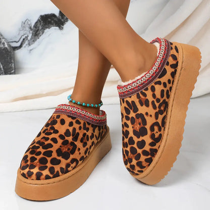 New Slip on Leopard Comfortable Outdoor Slippers Women Jungle Line