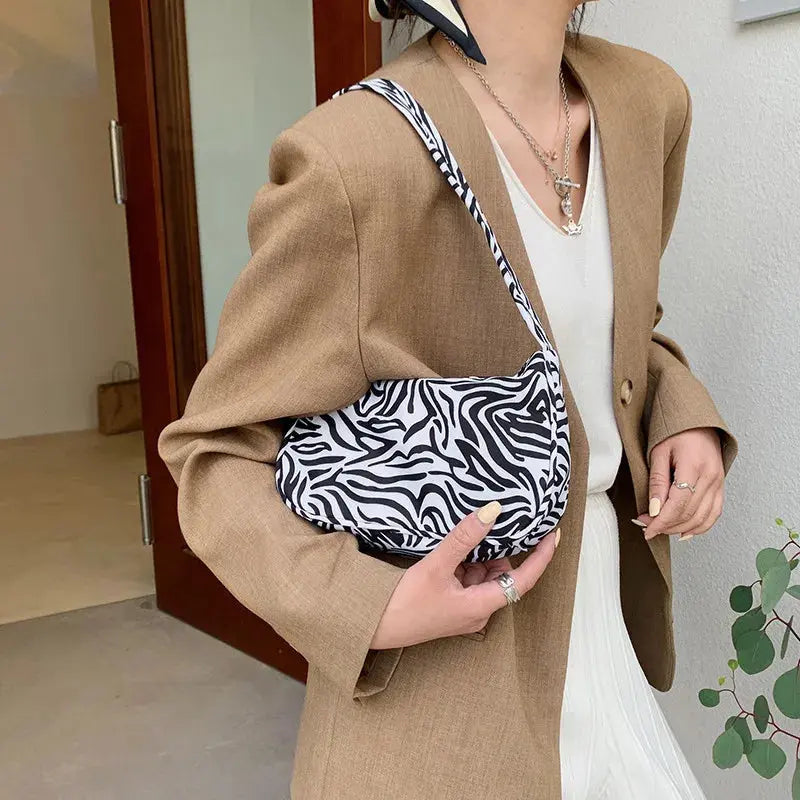 Animal Pattern Print Nylon Shoulder Bag Casual Women - Jungle Line