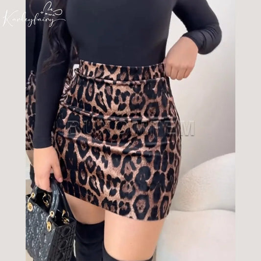 2024 New Clothing Stylish Leopard Leather Shorts Skirt Slim Fit Classic Shaping Skrits Women's Sexy Fashion Daily Bottoms - Jungle Line