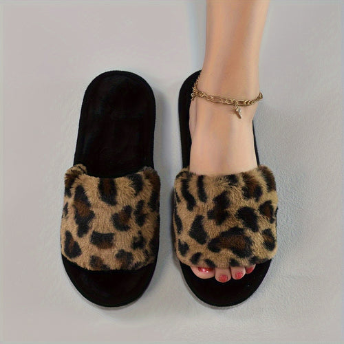 Cozy Leopard Print Women's Slippers - Soft, Warm Fabric Indoor Shoes with Non-Slip EVA Sole, Perfect for All Seasons, Ladies Slippers - Jungle Line