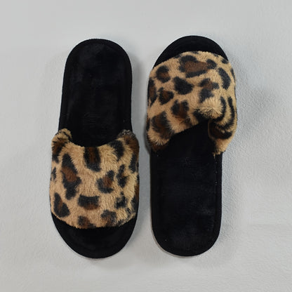 Cozy Leopard Print Women's Slippers - Soft, Warm Fabric Indoor Shoes with Non-Slip EVA Sole, Perfect for All Seasons, Ladies Slippers - Jungle Line