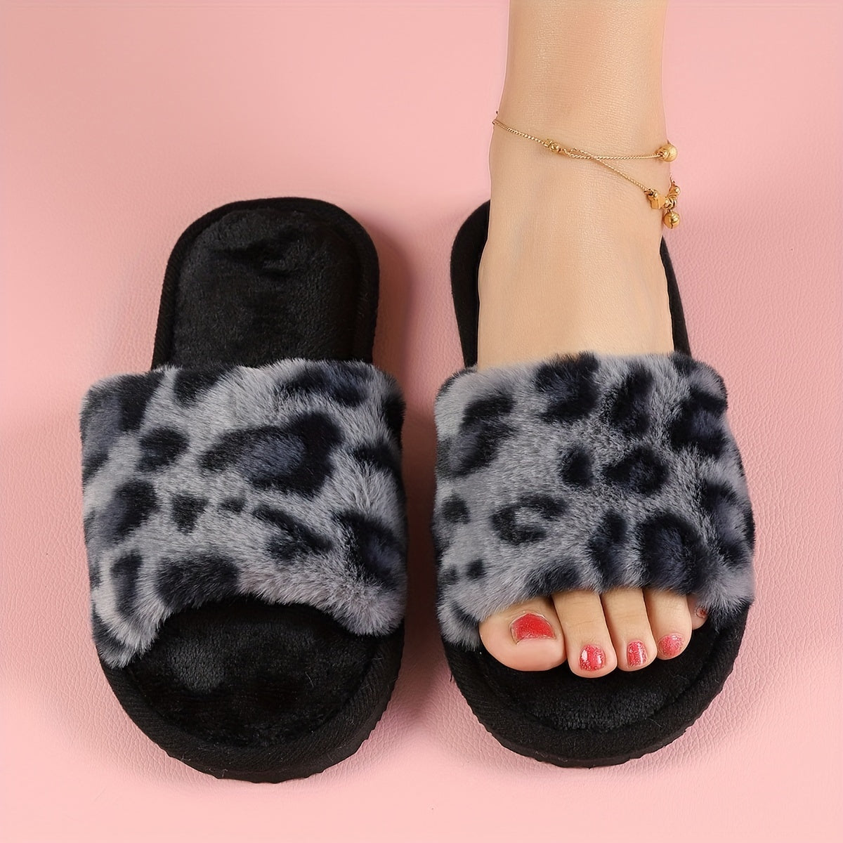 Cozy Leopard Print Women's Slippers - Soft, Warm Fabric Indoor Shoes with Non-Slip EVA Sole, Perfect for All Seasons, Ladies Slippers - Jungle Line