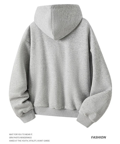 Sweat à capuche homme Jungle Line, double face avec motif léopard, poches, fermeture éclair et contraste de couleurs.