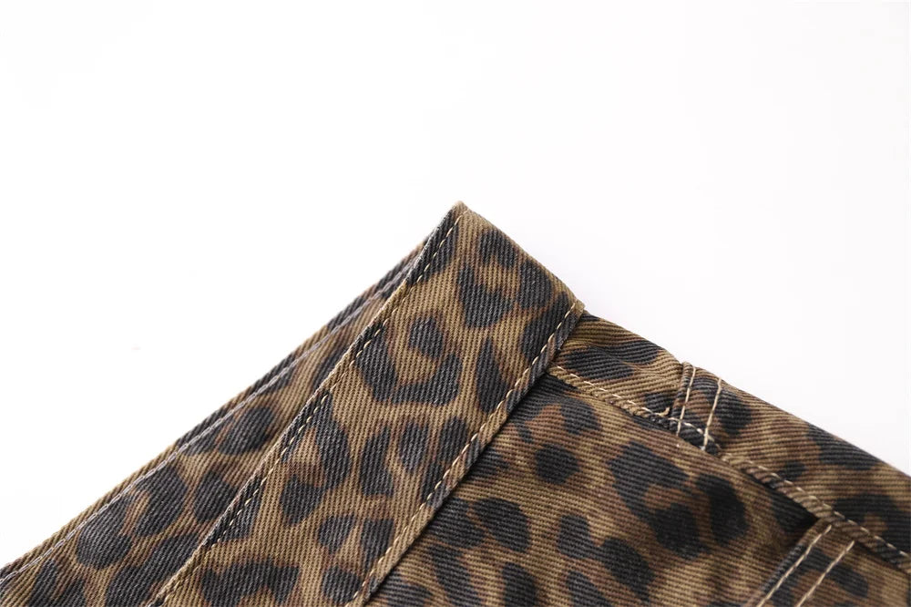 Leopard Print Jeans for Women High Waisted Y2k Retro Fashion Streetwear Denim Pants Hip Hop Straight Wide Leg Baggy Jeans - Jungle Line