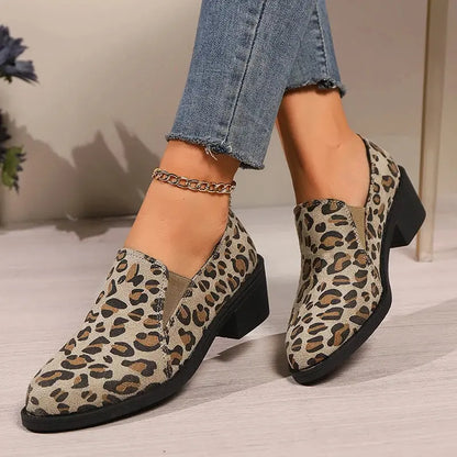 Mocassins femme Jungle Line en daim léopard rétro, à talon épais, faciles à enfiler, chaussures légères pour marche et casual.