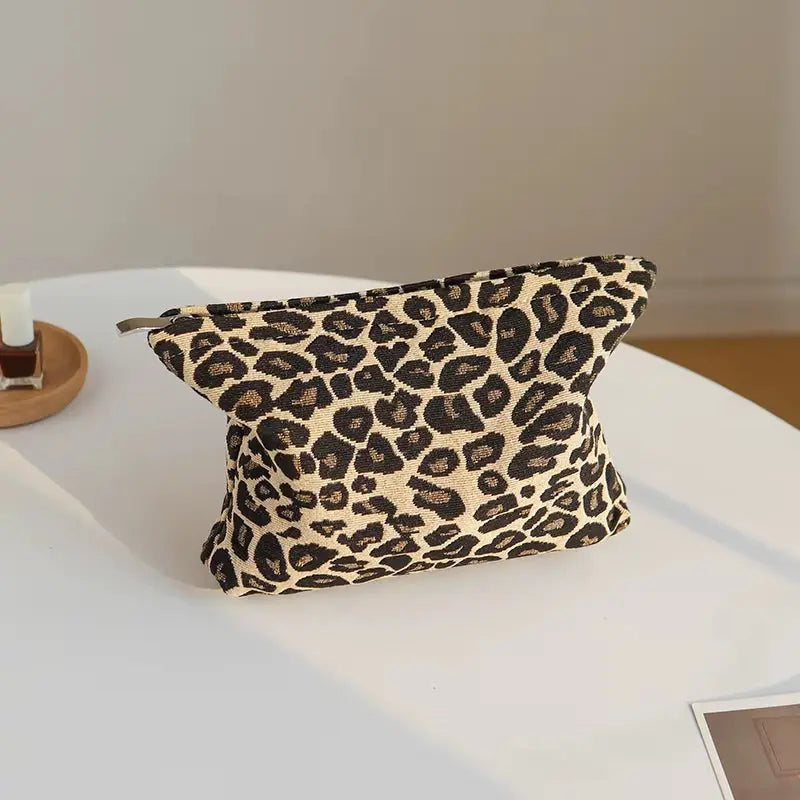 Fashion Leopard Print Women'S Makeup Bag Large-Capacity Cosmetics Skin Care Product Storage Bag Toiletry Bag Portable Liner Bag