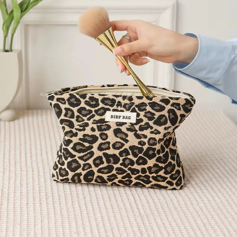 Fashion Leopard Print Women'S Makeup Bag Large-Capacity Cosmetics Skin Care Product Storage Bag Toiletry Bag Portable Liner Bag