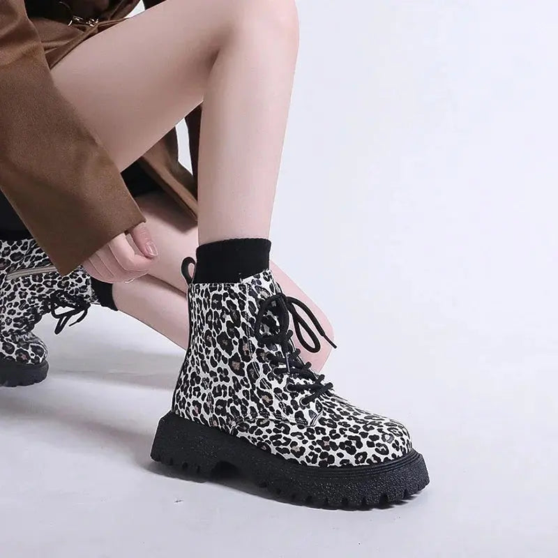 Trend New Snow Boots Winter Walking Mujer Goth Motorcycle Jungle Line