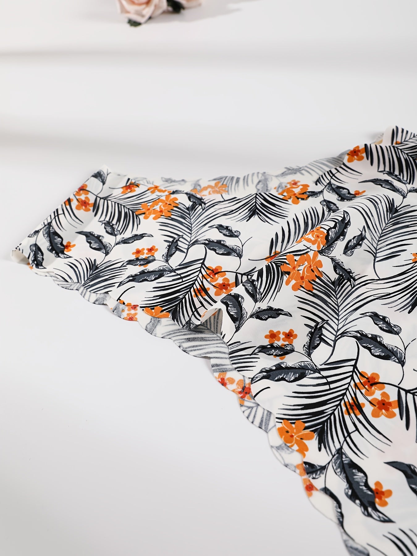 Culottes femmes Jungle Line, 10 pièces, Seamless, taille basse, motif léopard et couleurs unies, confortables et respirantes.