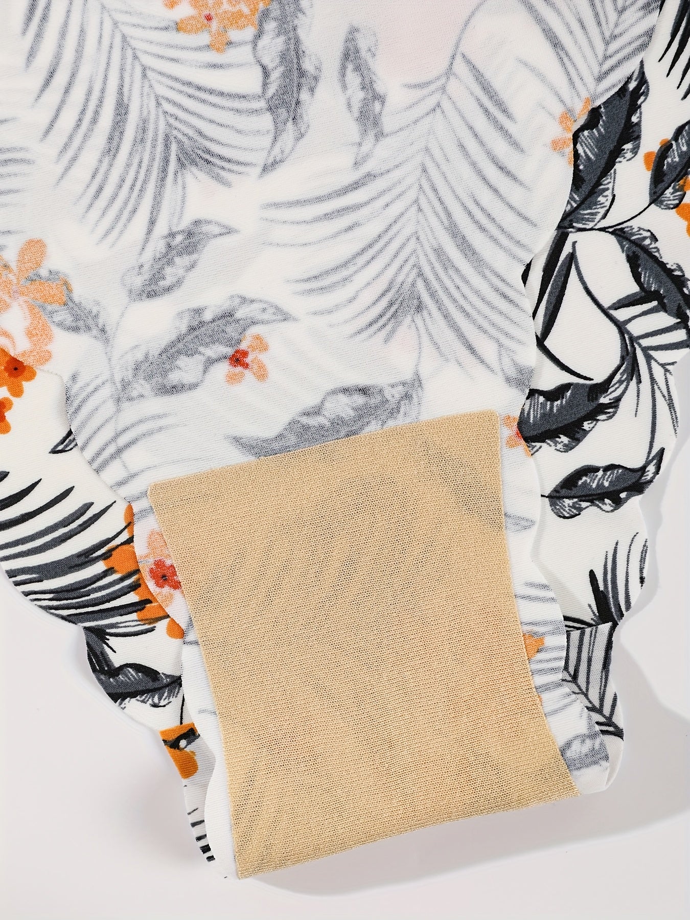 Culottes femme Jungle Line, 10 pièces, sans couture, à bord scallop, motif léopard et couleurs unies, confortables et respirantes.