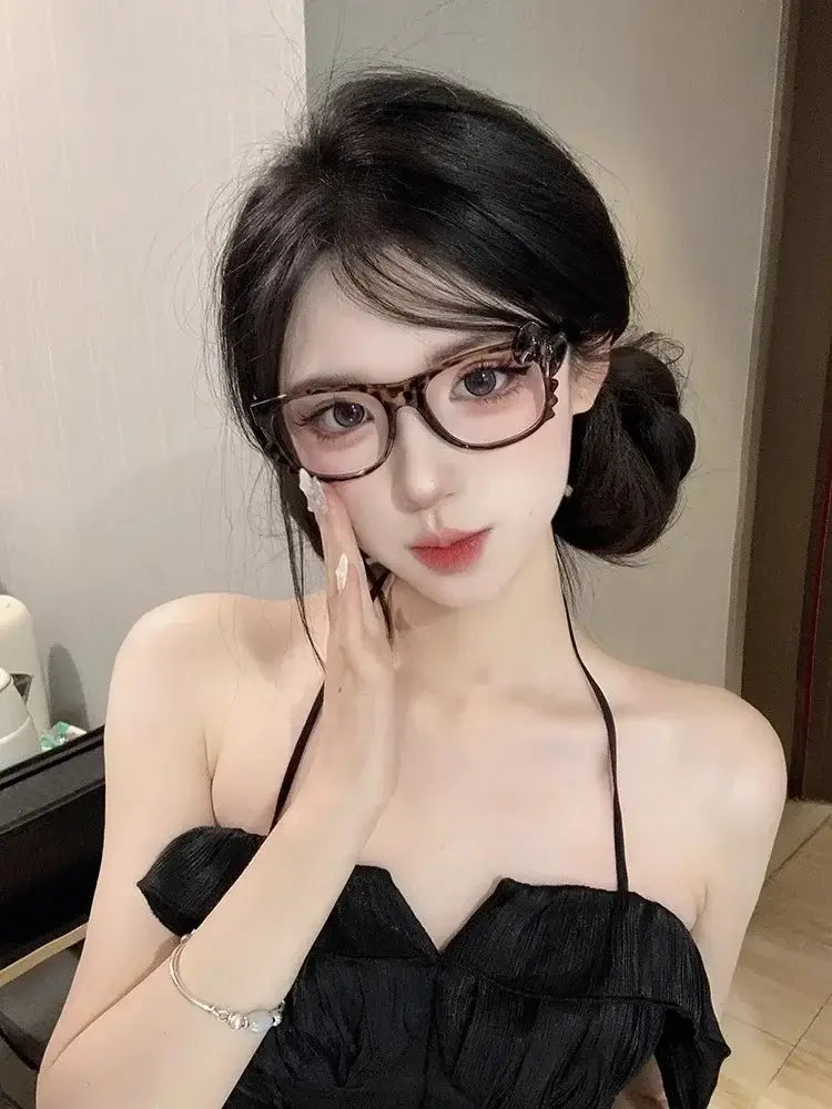 Lunettes vintage pour femmes Jungle Line avec imprimé léopard, nœud, grande forme ovale, sans lentilles, style Y2K, look mignon.