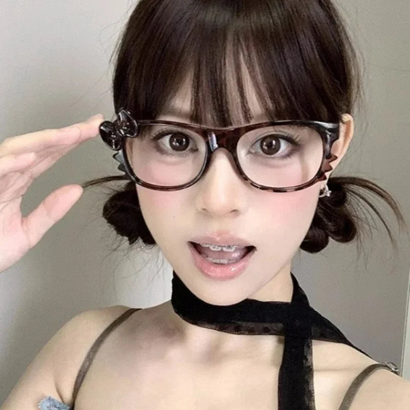 Lunettes ovales vintage à imprimé léopard et nœud papillon pour femmes, style Y2K, sans lentilles, de la marque Jungle Line.