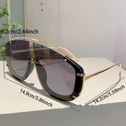 Lunettes de soleil oversize pour femmes et hommes Jungle Line, design luxe en métal avec motif léopard orange et dégradé.