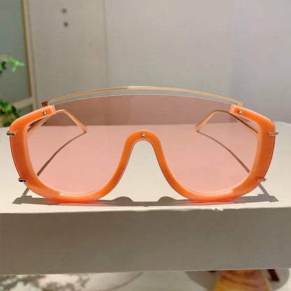 Lunettes de soleil pour femmes Jungle Line, design léopard, dégradé, style oversize, métal luxe, adaptées aux sports en plein air.