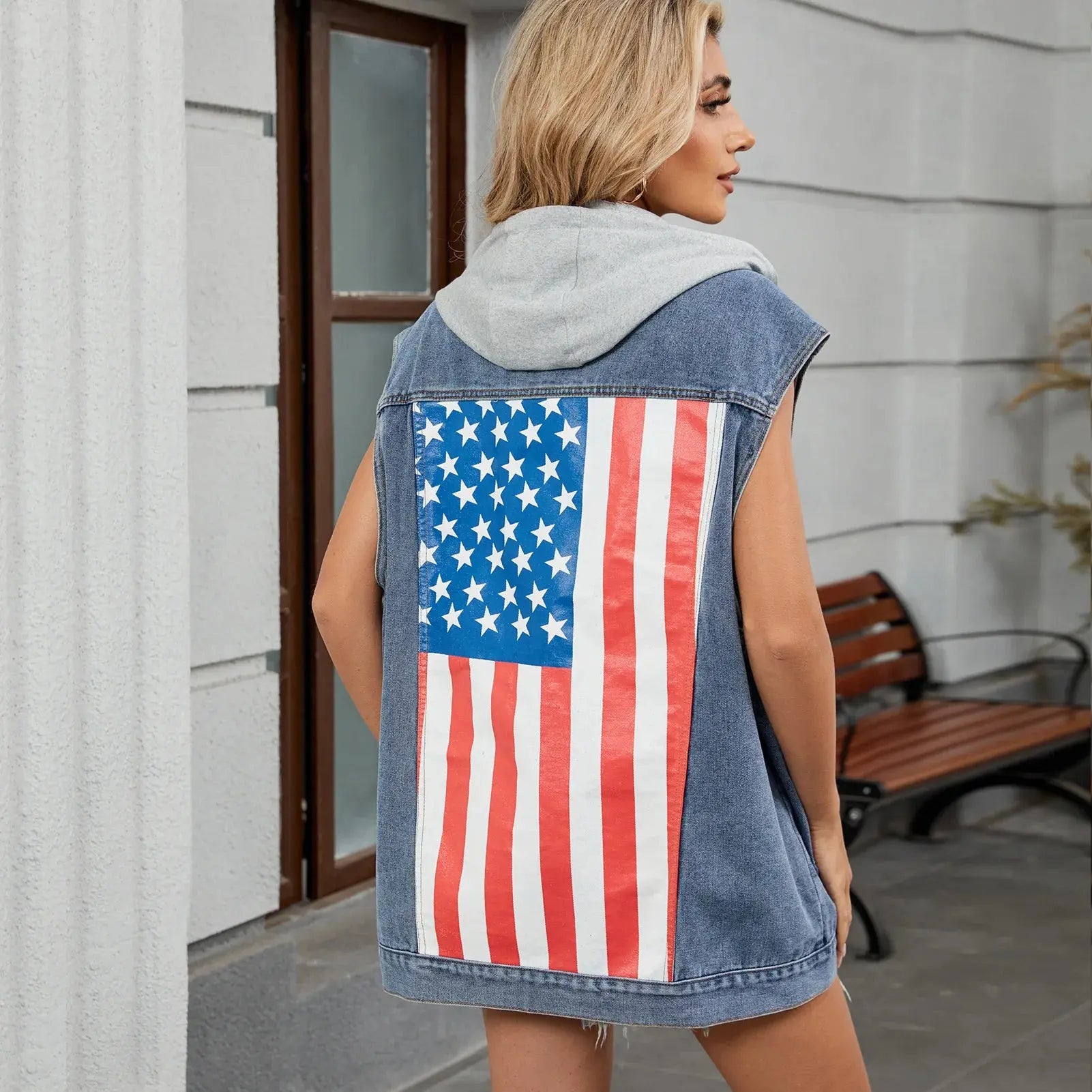 Black and blue sleeveless denim vest for women by Jungle Line, featuring a loose fit, street casual style, size S-XL.