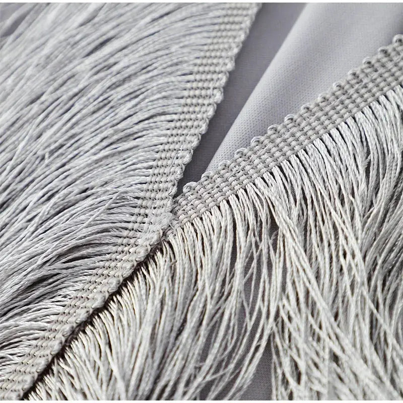 Robe courte sexy sans dos avec franges, en tissu léger, style halter, pour femmes, soirée ou fête, de la marque Jungle Line.