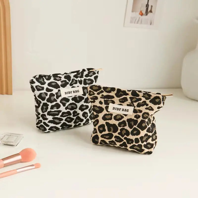 Small Leopard Print Coin Purse Women'S Makeup Bag Portable Cosmetics Storage Bag Fashion Lipstick Bag Daily Commuting Liner Bag