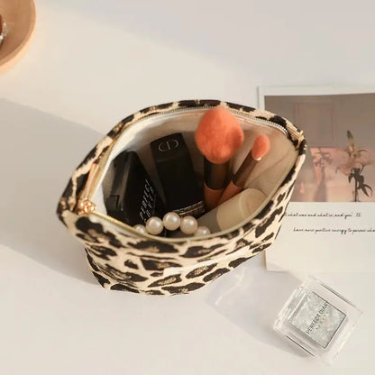 Small Leopard Print Coin Purse Women'S Makeup Bag Portable Cosmetics Storage Bag Fashion Lipstick Bag Daily Commuting Liner Bag