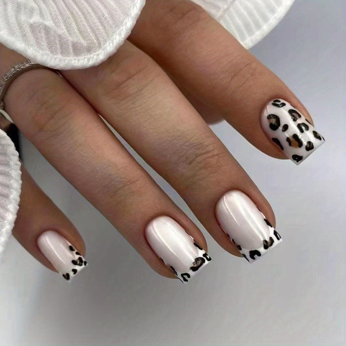 Leopard Print Press On Nails, Short Square Glue On Nails, Glossy Fake Nails For Women And Girls, 24 Pcs - Jungle Line