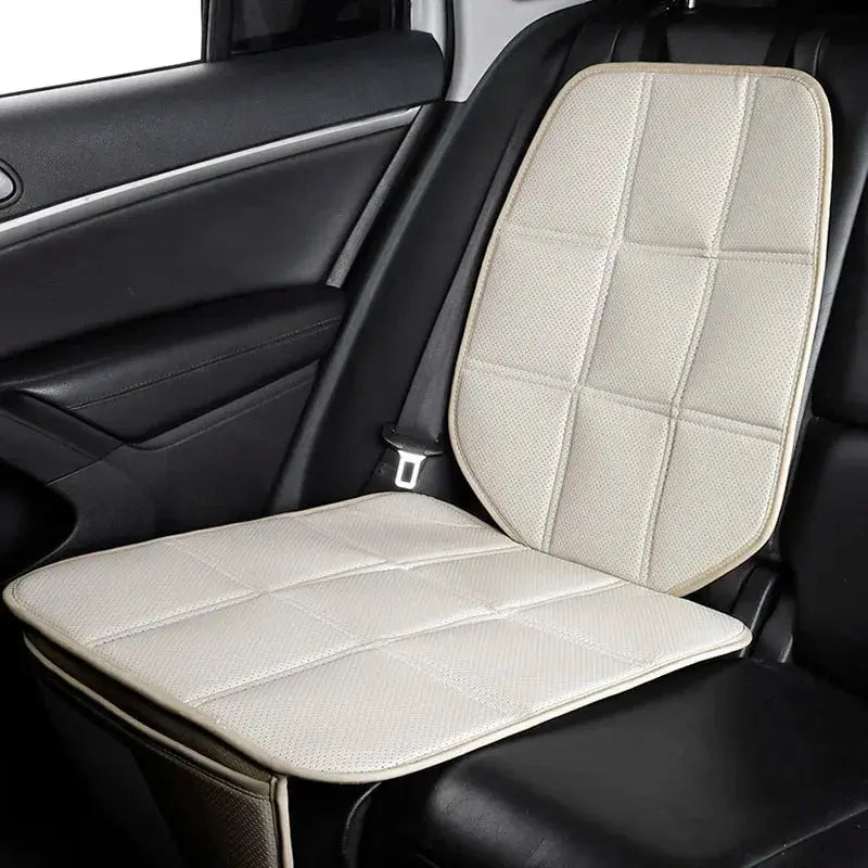 Leather Jungle Line car seat protector cover for children, designed for rear safety and protection of car seats.