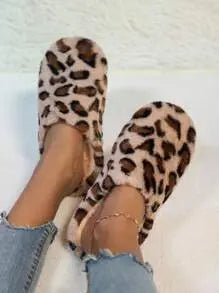 Pantoufles Femme Mode – Motif Léopard, Tissu Duveteux Confortable Ma boutique